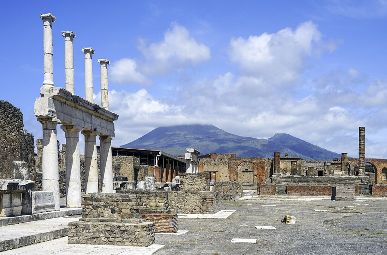 From Rome: Pompeii and Mount Vesuvius Day Trip with Lunch